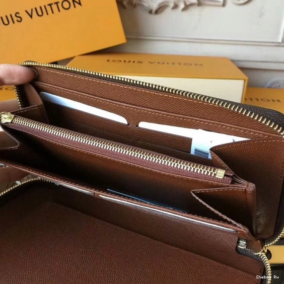 LOUIS VUITTON ORGANIZER ZIPPY 0813